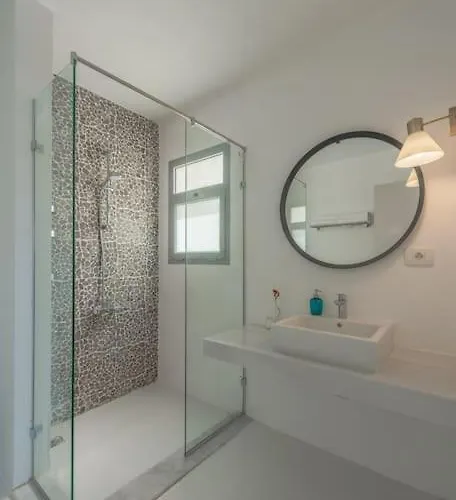 Elegant 3br On Swan Crystal Lagoon At Elgouna Families Only Appartement *