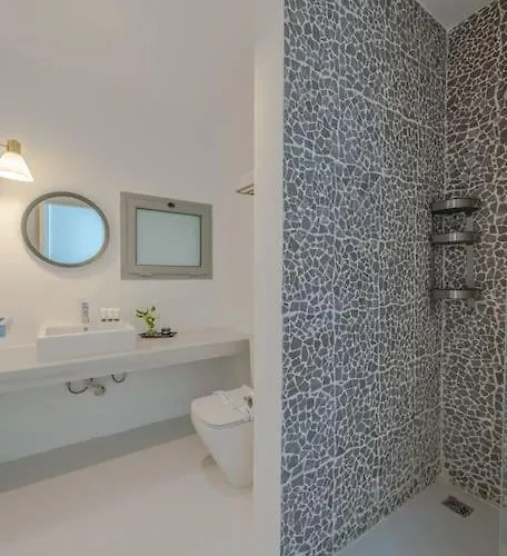 Elegant 3br On Swan Crystal Lagoon At Elgouna Families Only Appartement *