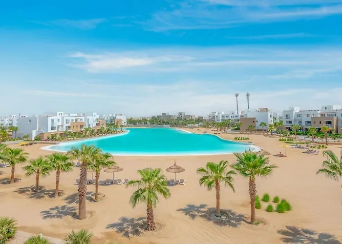 Elegant 3br On Swan Crystal Lagoon At Elgouna Families Only Hurghada