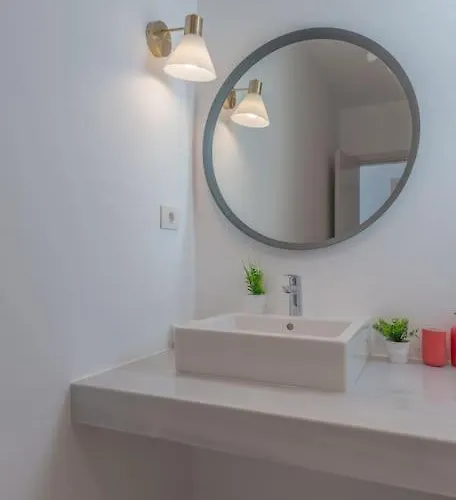 Elegant 3br On Swan Crystal Lagoon At Elgouna Families Only Appartement *