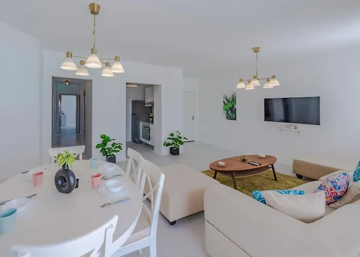 Appartement Elegant 3br On Swan Crystal Lagoon At Elgouna Families Only Hurghada